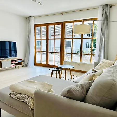 Like Home, Cozy Apartment, 2 Bedrooms, Netflix, 55