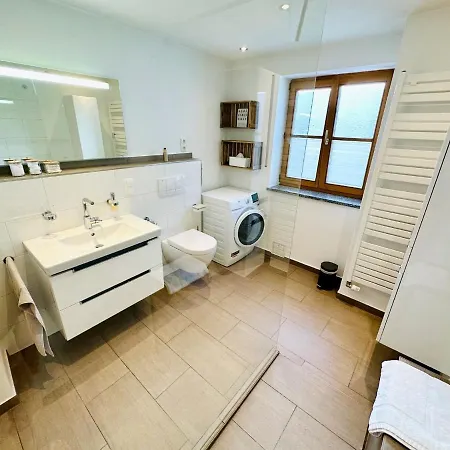 Like Home, Cozy Apartment, 2 Bedrooms, Netflix, 55