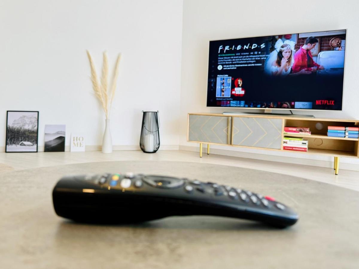 Apartment Like Home, Cozy Apartment, 2 Bedrooms, Netflix, 55
