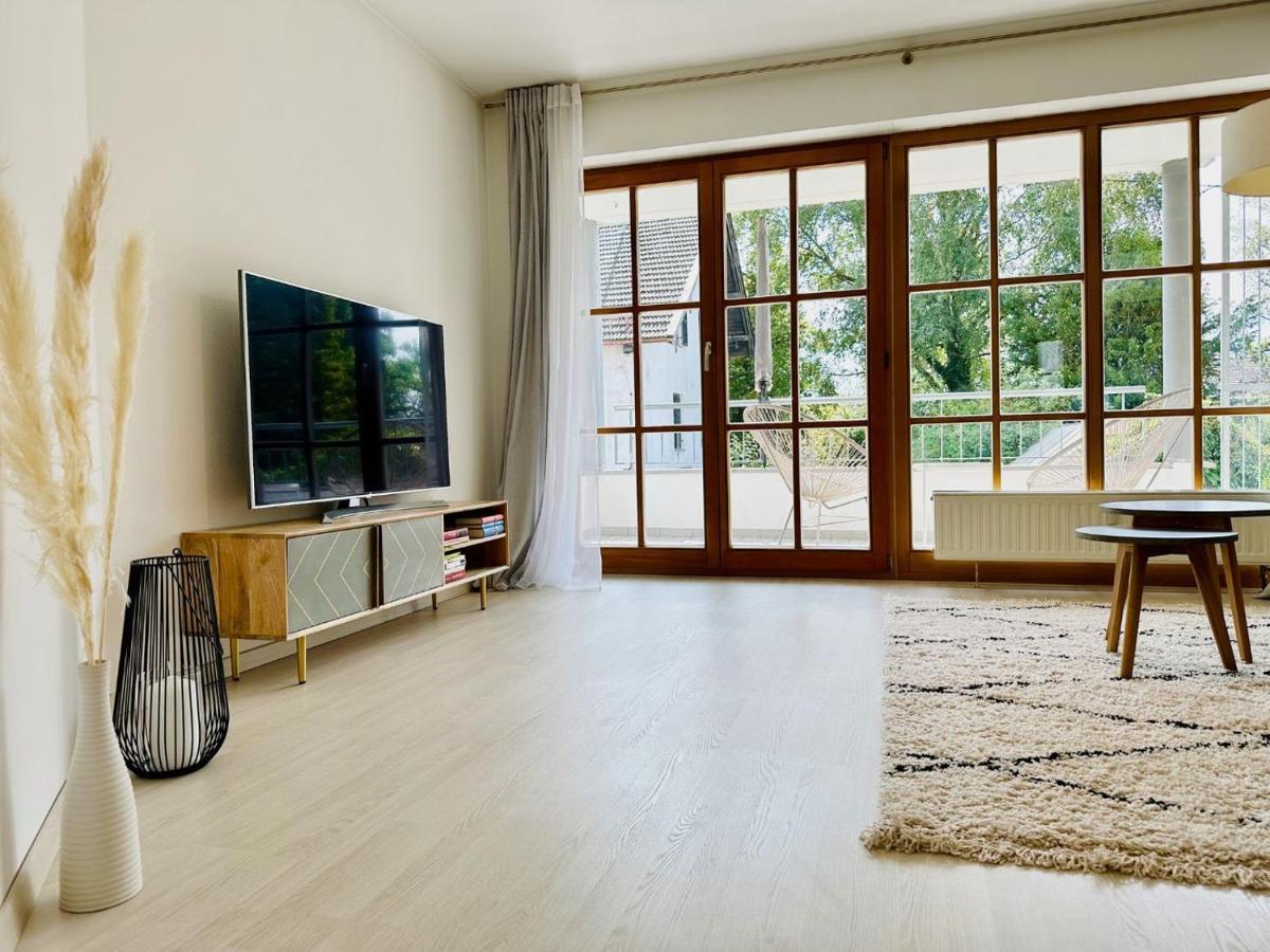 Like Home, Cozy Apartment, 2 Bedrooms, Netflix, 55