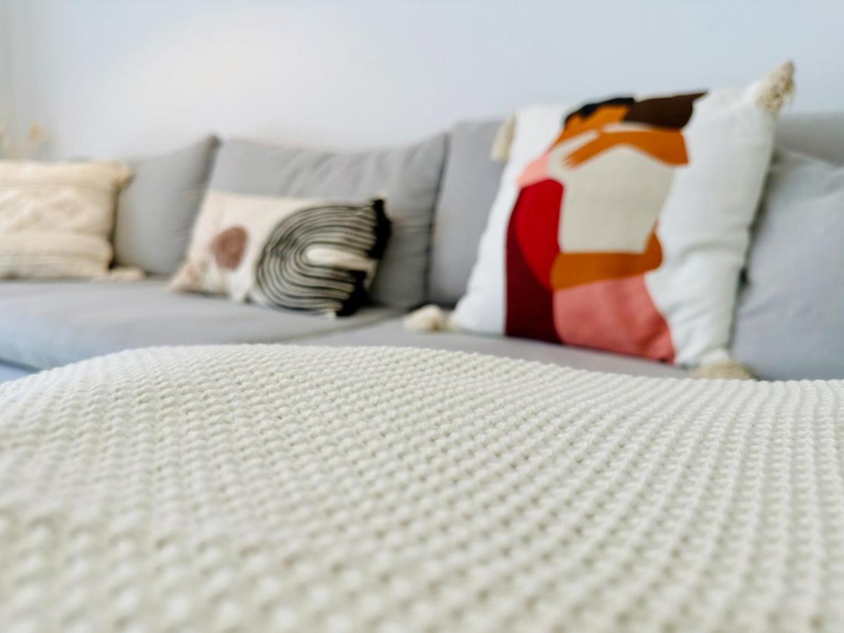 Apartment Like Home, Cozy Apartment, 2 Bedrooms, Netflix, 55